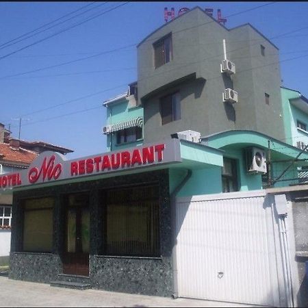 Хотел Ник 阿塞诺夫格勒 外观 照片